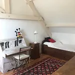 Chez Maupassant Pensión
