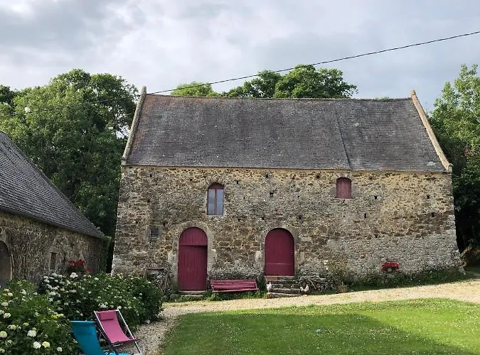 Chez Maupassant Guest house *