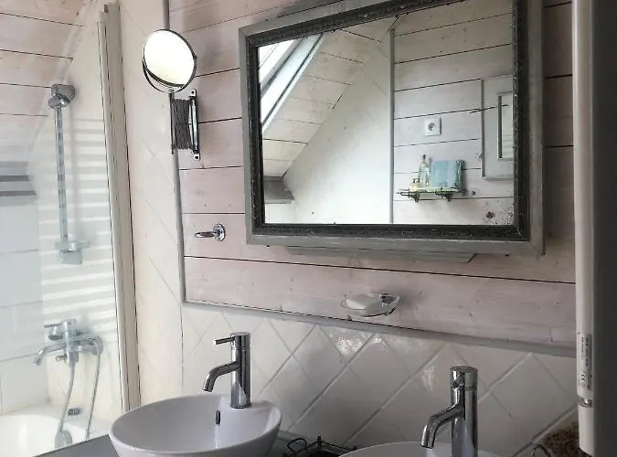 Chez Maupassant * Bricquebec